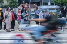 Tak Harus Jumat, WFH...