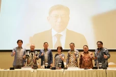 Laba Bersih Tumbuh 13,2%,...
