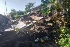 Gempa Bitung M7,6: Tsunami...