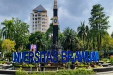 Universitas Brawijaya...