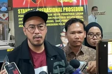 Novel Bamukmin Bakal...
