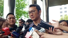 Minta Uang ke Anggota...