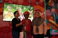 Mama Papua Hadir di...