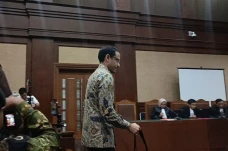 Nadiem Makarim Curhat...