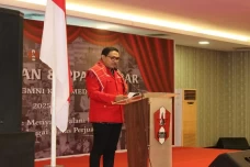 Bahayakan Kedaulatan...