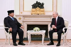 Putin Undang Prabowo...