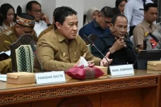 Pemprov Kalteng Percepat...