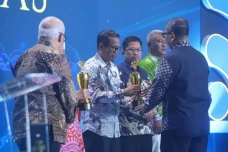 Internet Gratis untuk...