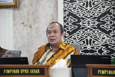 Wakil Ketua DPRD Minta...