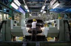 Toyota Pangkas Produksi...