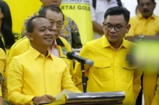 KPK Usul Ketum Parpol...