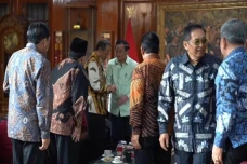 Kumpulkan Panglima hingga...