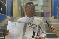 Rismon Sianipar Dilaporkan...