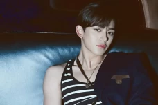 Lucas Eks NCT Resmi...