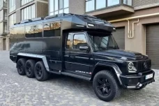 Mercedes-AMG G63 dengan...