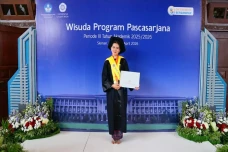 Kisah Tania Anastasya,...