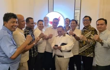 Jumhur Hidayat Jadi...
