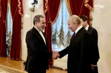 Putin: Rusia akan Dukung...