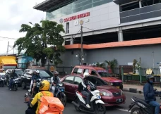 Transjakarta Operasikan...