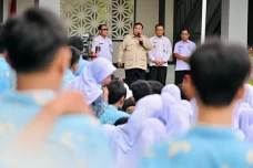 Presiden Prabowo Bakal...