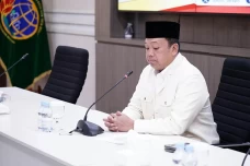 Menteri ATR Nusron Wahid...