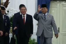 Buka KJRI di Chengdu,...