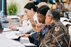 Mata Uang RI Undervalue,...
