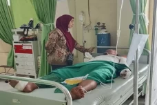 Kisah Pasutri Selamat...