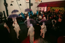 Mengintip Semarak Festival...