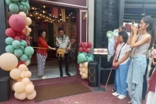 Padukan Cita Rasa Padang...