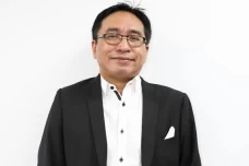 Amerika Serikat di Persimpangan...
