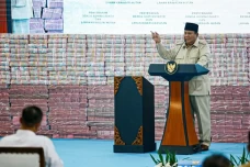Prabowo Bentuk Satgas...