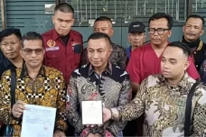 Dharma Pongrekun Gugat...