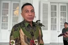 UU Kesehatan Digugat...