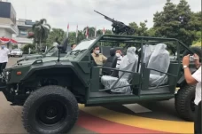 Pindad Diminta Bikin...