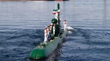Iran Siapkan Kapal Selam...