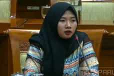 Herawati Buka Pintu...