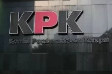 KPK Periksa Heri Black,...
