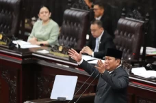 Prabowo: Pilu Hati Saya,...