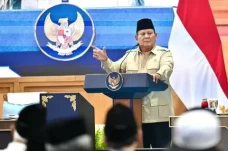 Prabowo Wajibkan Ekspor...
