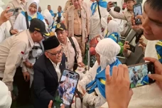 Kawal Ratusan Ribu Jemaah...