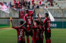 Persipura Dihukum Tanpa...