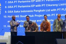 Petrokimia Gresik Amankan...
