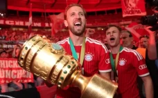 Bayern Munich Juara...