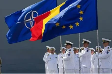 Presiden Ceko: NATO...