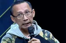 Andre Rosiade Laporkan...