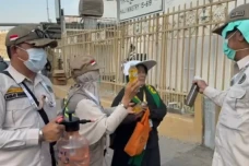 Lindungi Jemaah dari...
