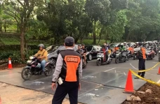 Jalan Ambles Ditangani,...