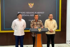 Kepala BGN Diganti,...