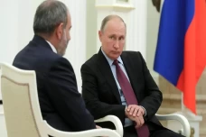 Blok Rusia Tekan Armenia:...